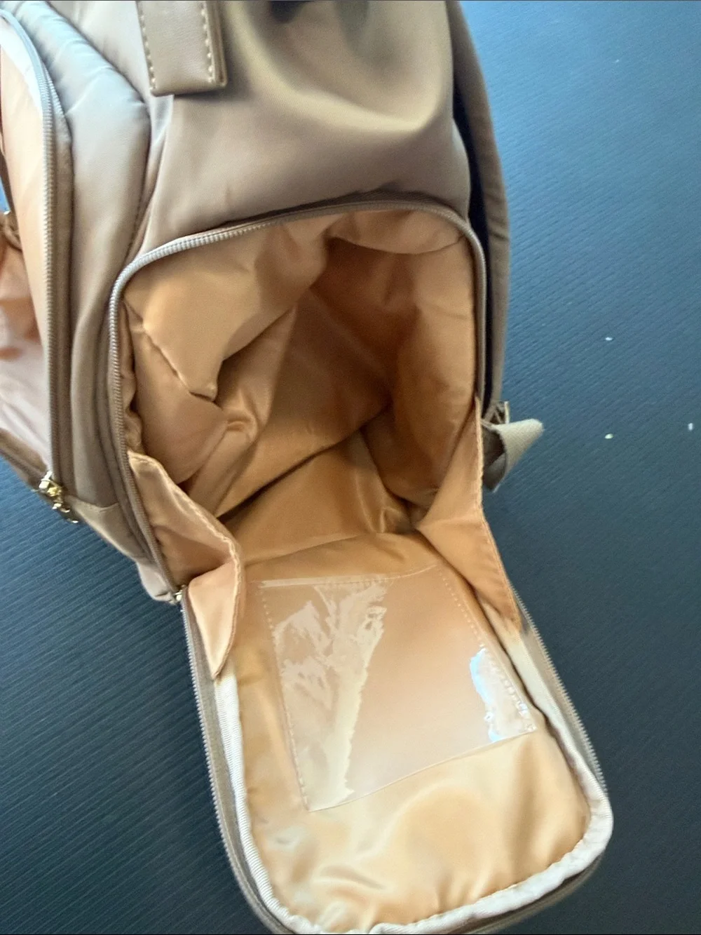 Sarah Wells norah pump bag latte